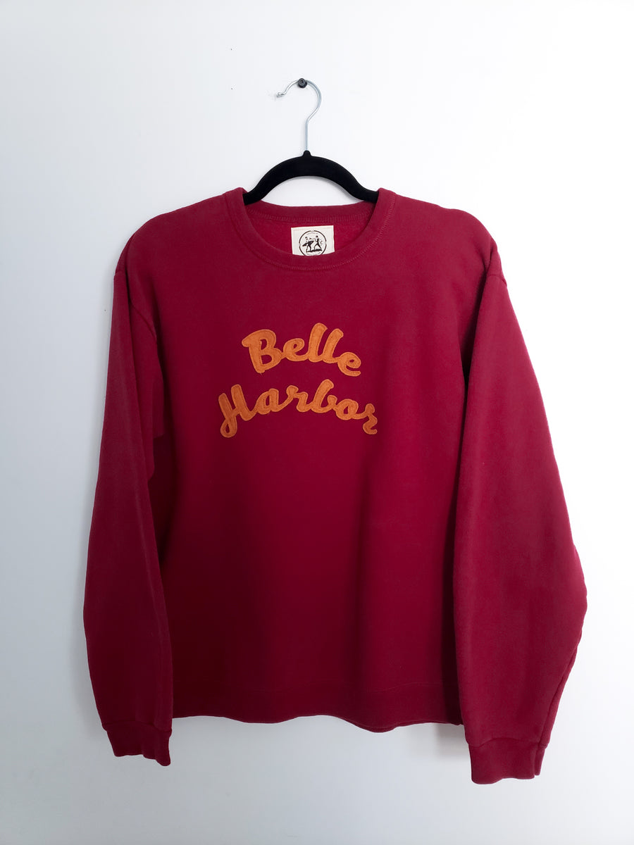 BELLE HARBOR Script Crew - G036