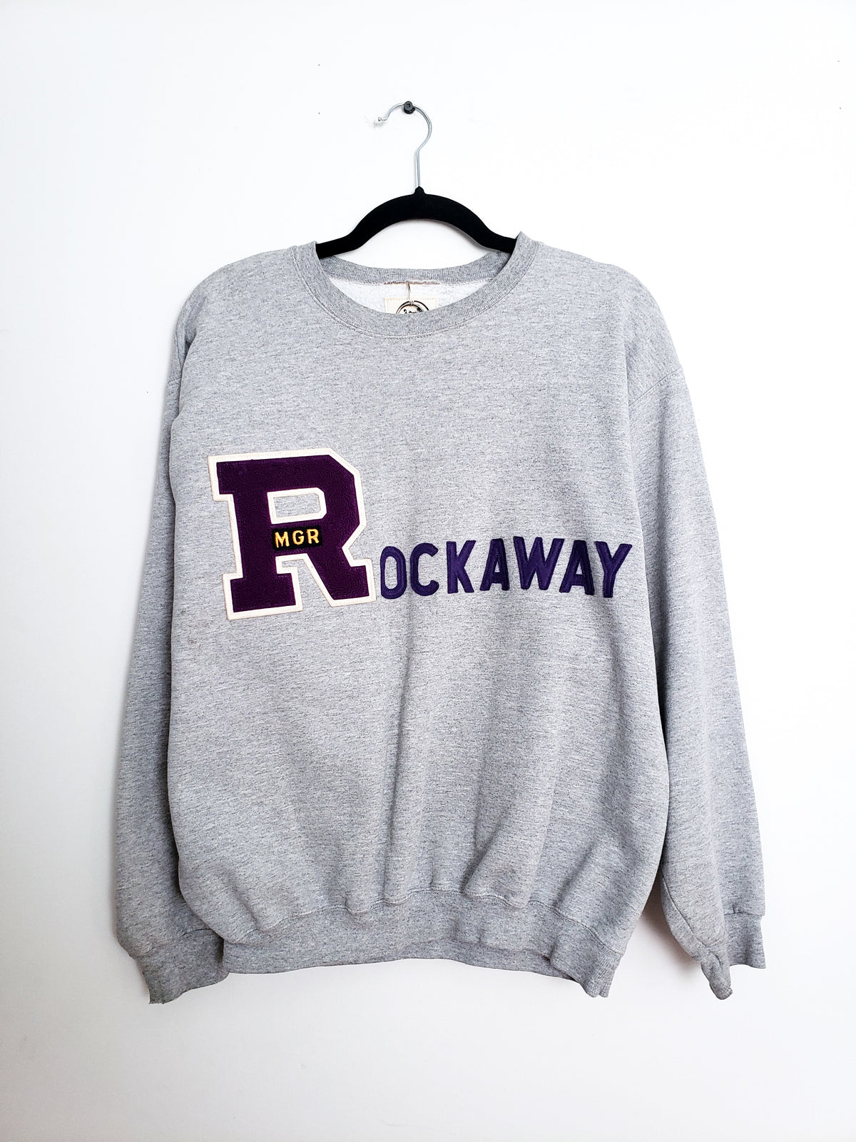 ROCKAWAY Crew + 1970&#39;s Varsity Patch - B001